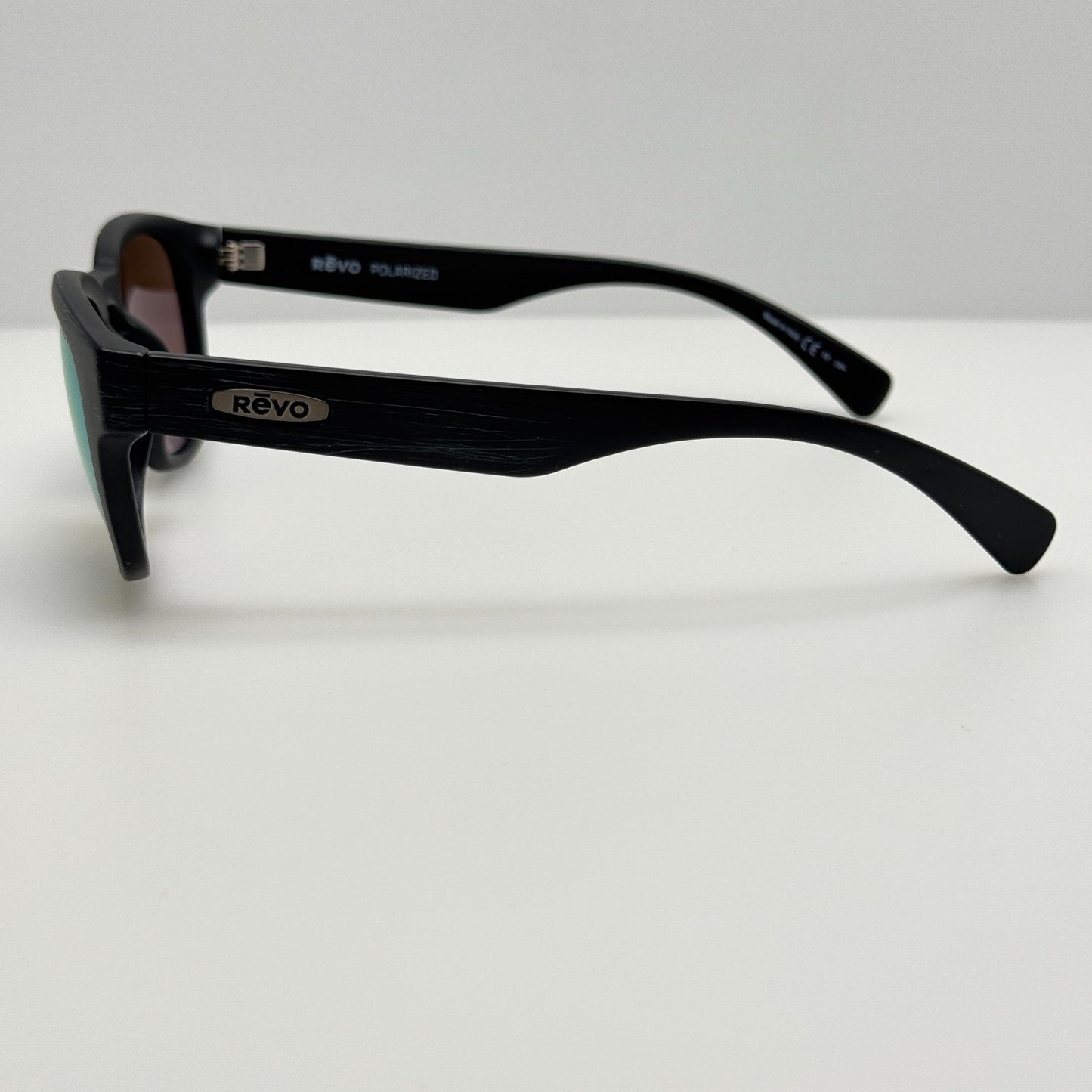 Revo Sunglasses RE 1054 01 Zinger Polarized 53-20-140