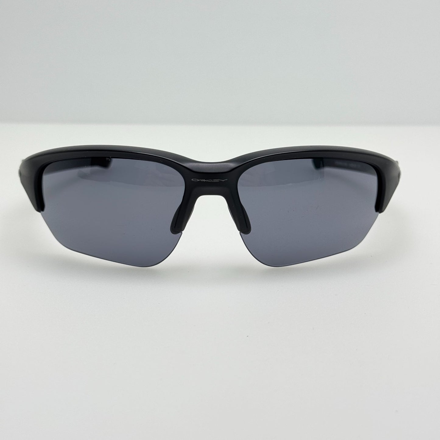 Oakley Sunglasses OO93963-0164 Flak Beta USA 64-08-131