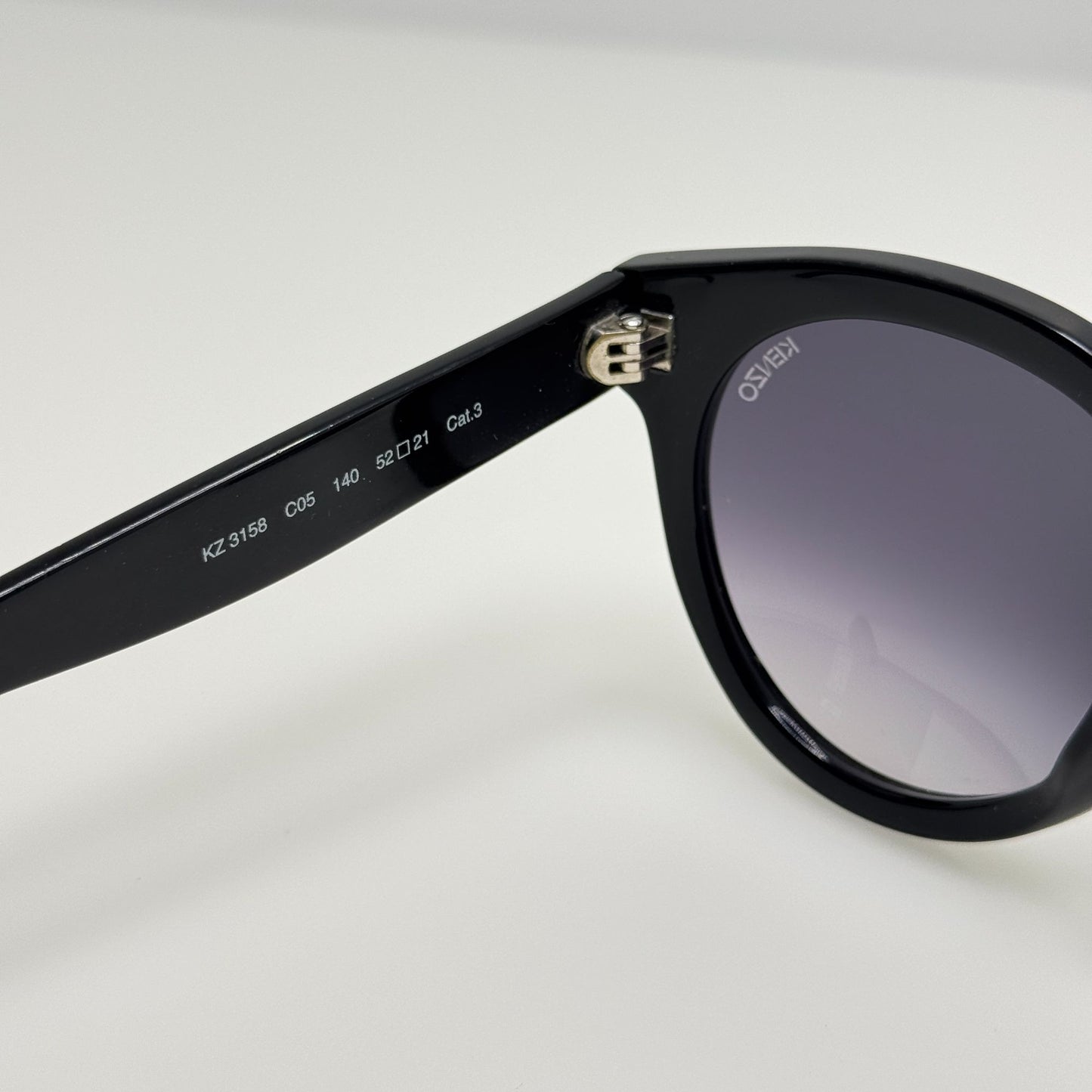Kenzo Sunglasses KZ 3158 C05 Black France 52-21-140