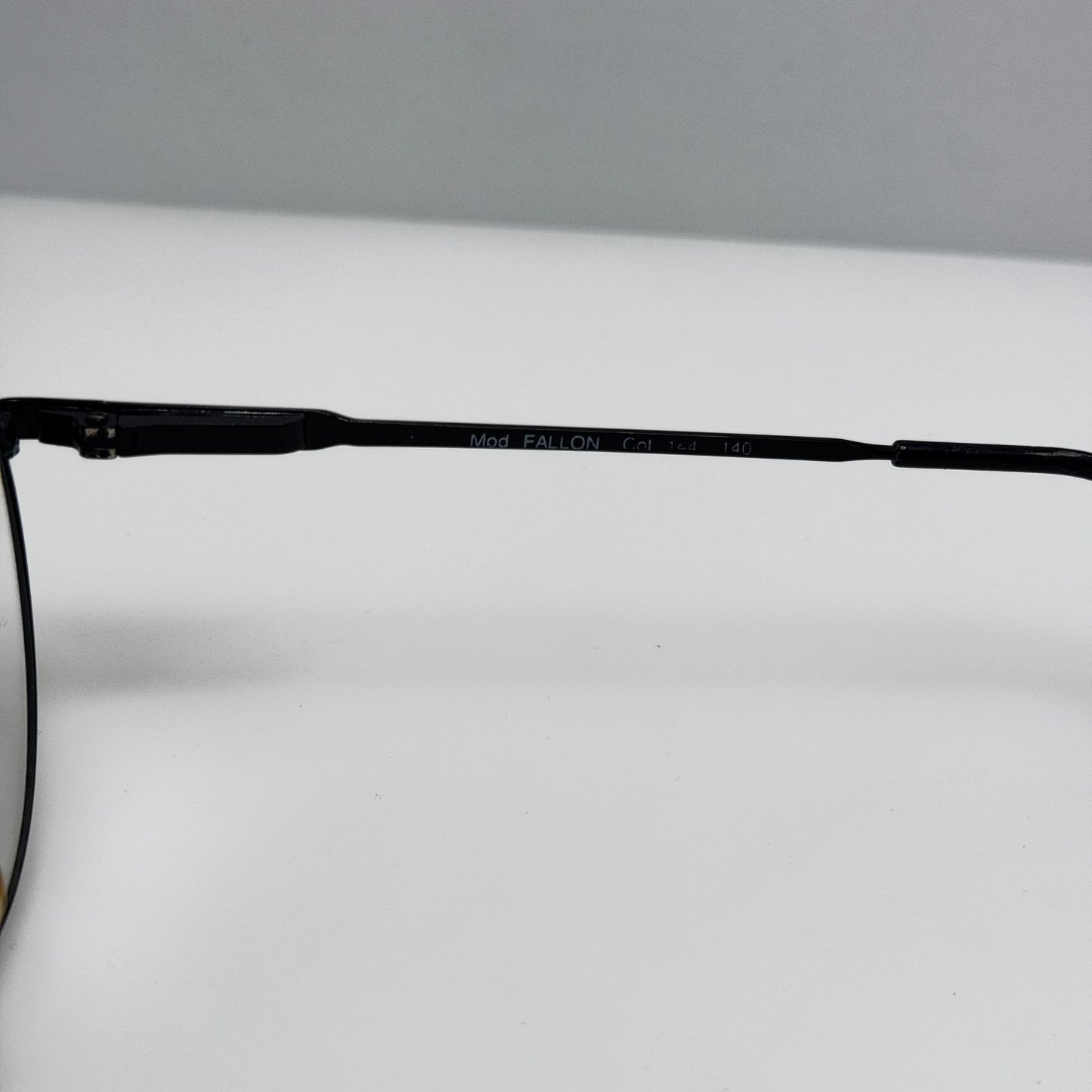 J G Hook Eyeglasses Eye Glasses Frames 52-20-140 Mod. Fallon Col. 144 Italy 52-20-140