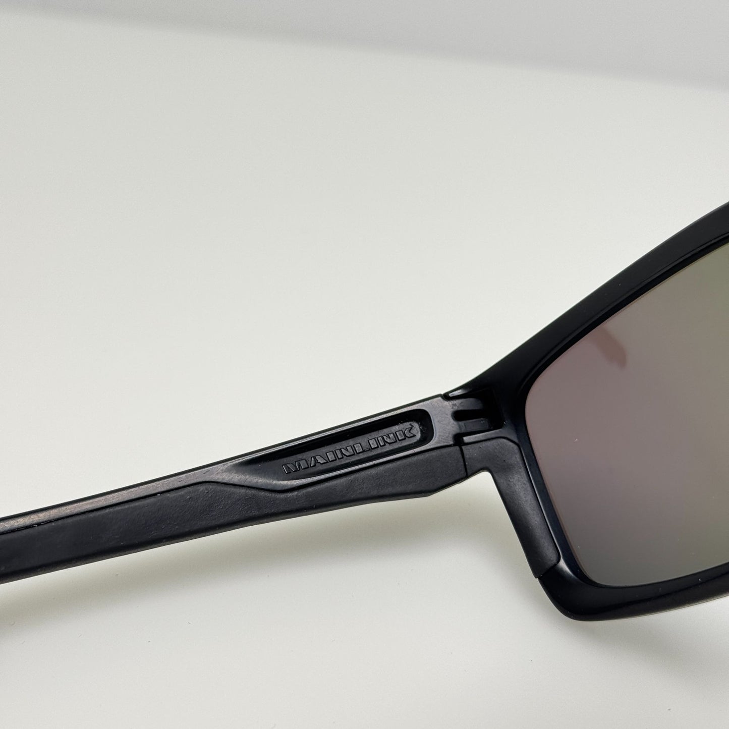 Oakley Sunglasses OO9264-3457 Mainlink Black 57-17-138
