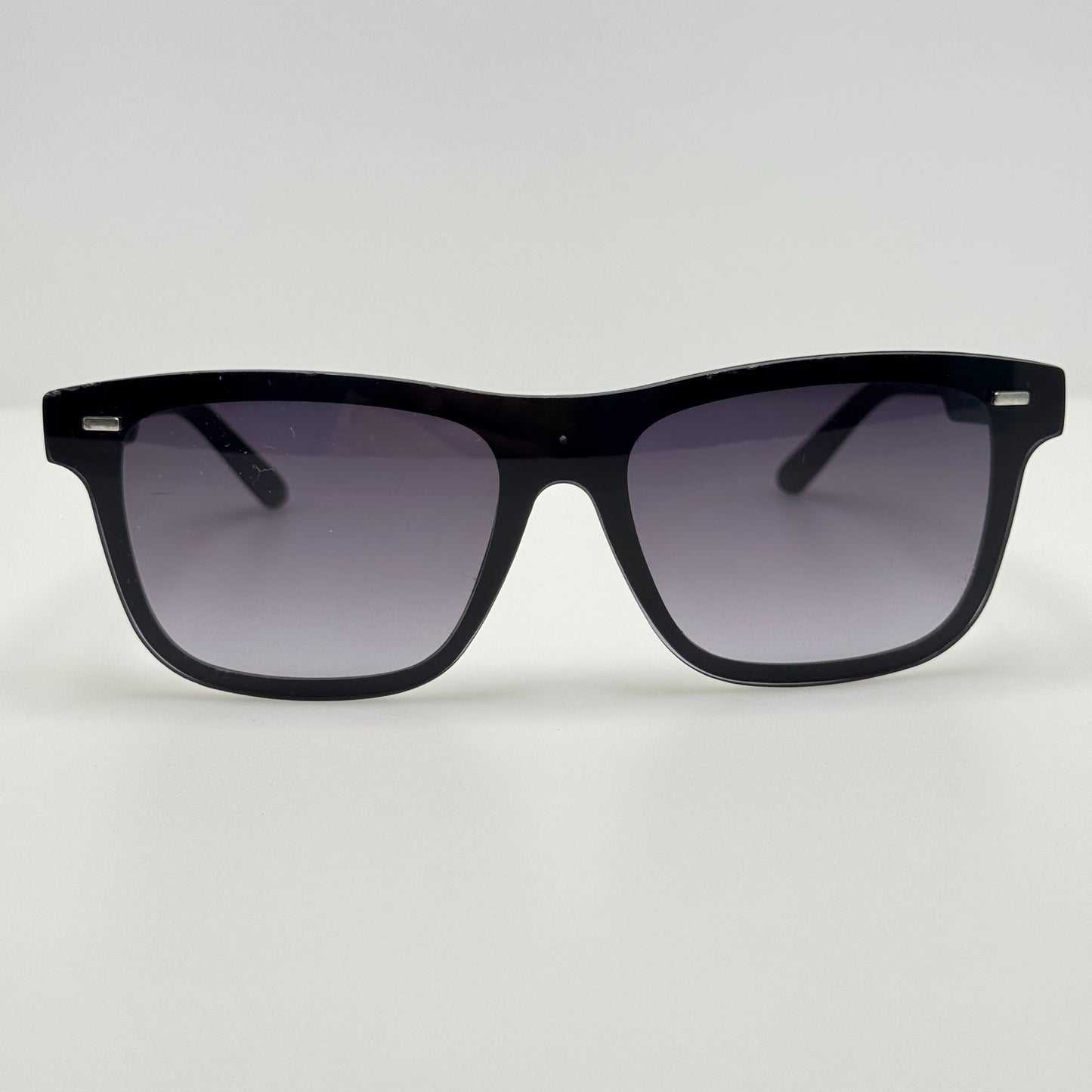Guess Sunglasses GF0183 02B Black