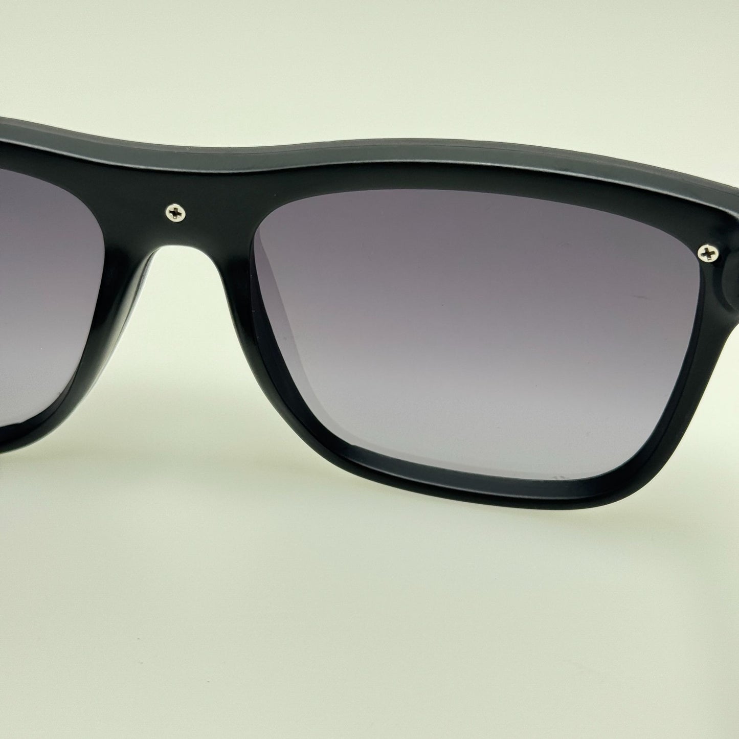 Guess Sunglasses GF0183 02B Black