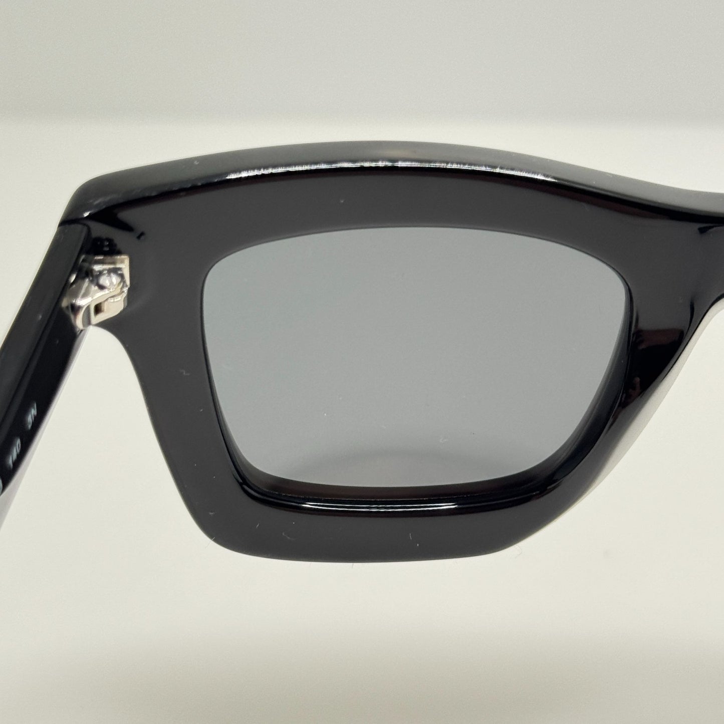 Michael Kors Sunglasses MK 9043 Central Park 300587 Black 47-23-130