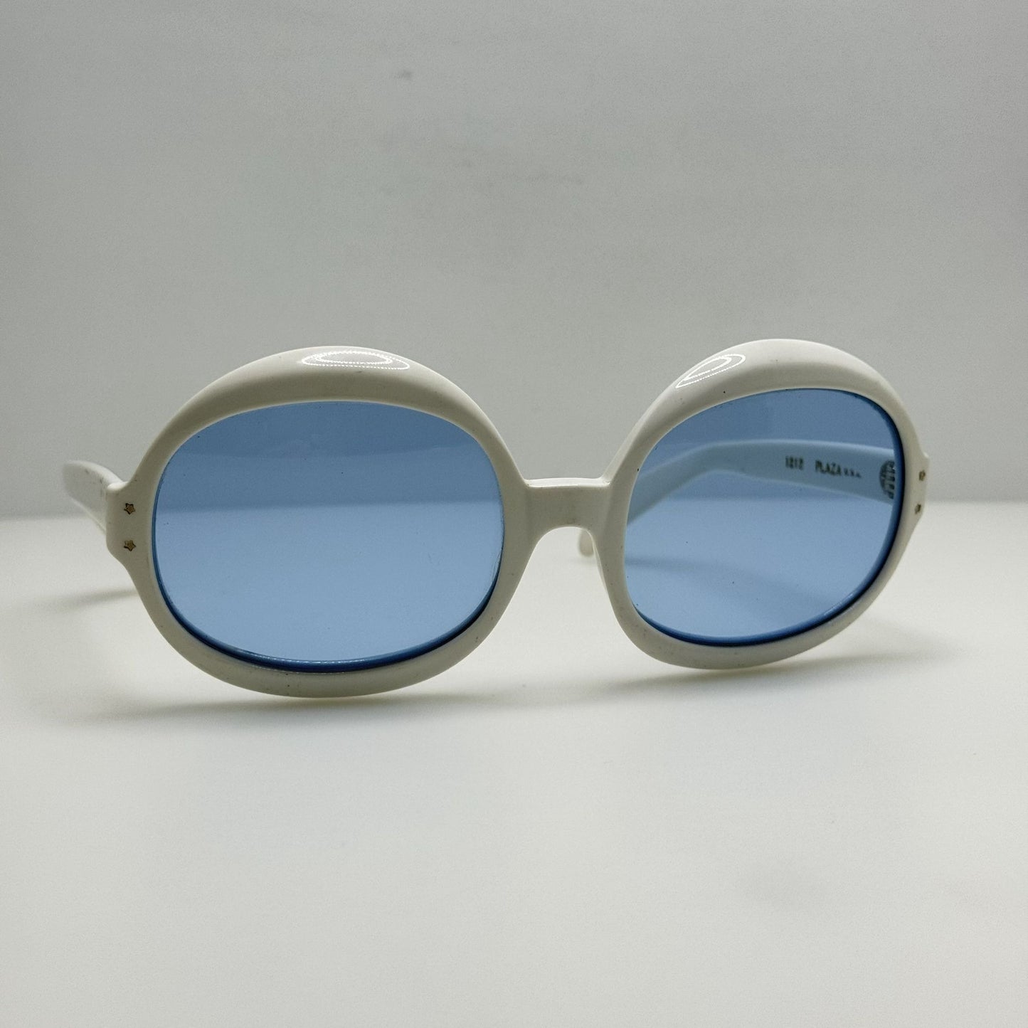 Plaza Sunglasses 1212 White USA Vintage Retro