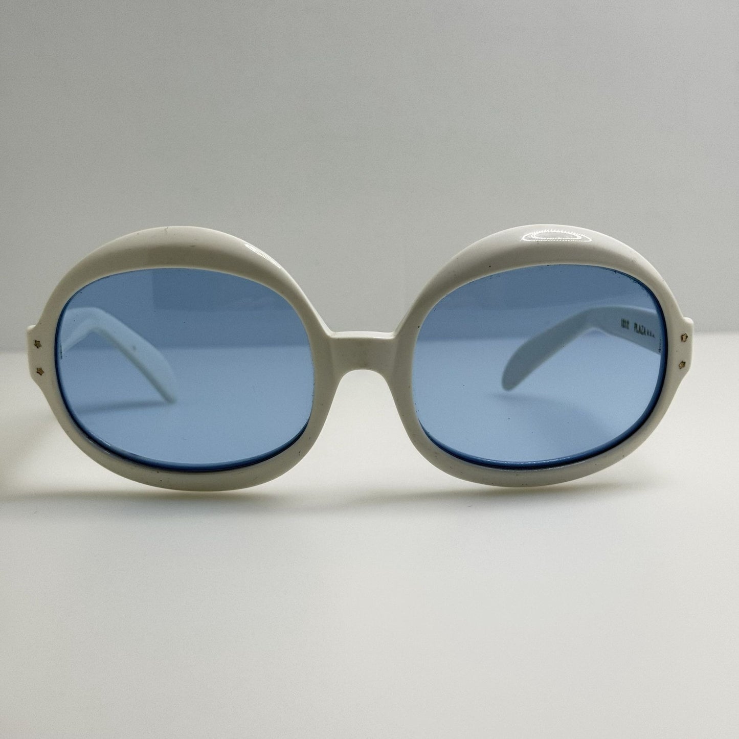 Plaza Sunglasses 1212 White USA Vintage Retro
