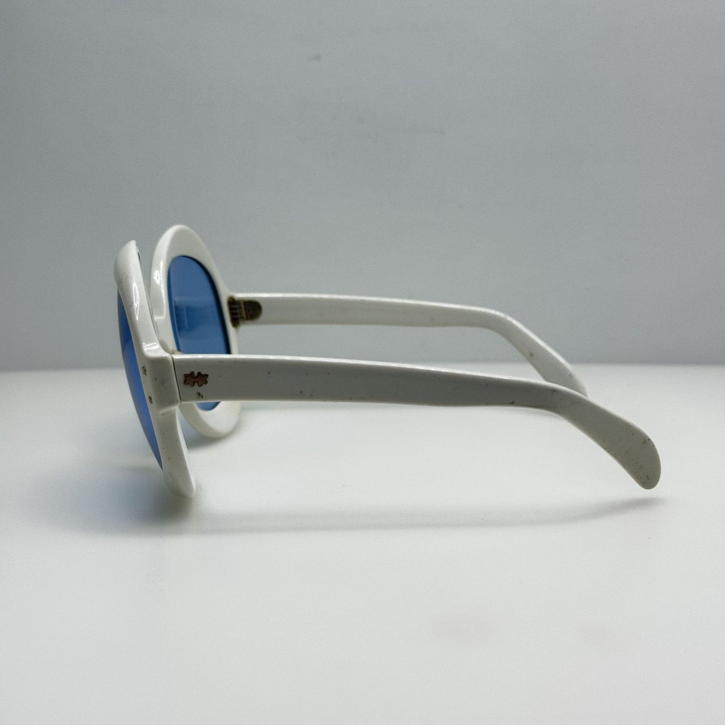 Plaza Sunglasses 1212 White USA Vintage Retro