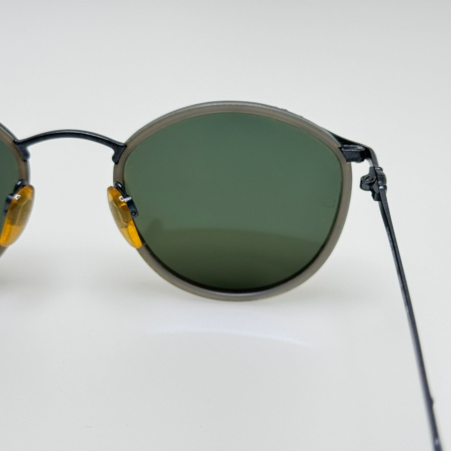 Giorgio Armani Sunglasses 638 901 135 Italy