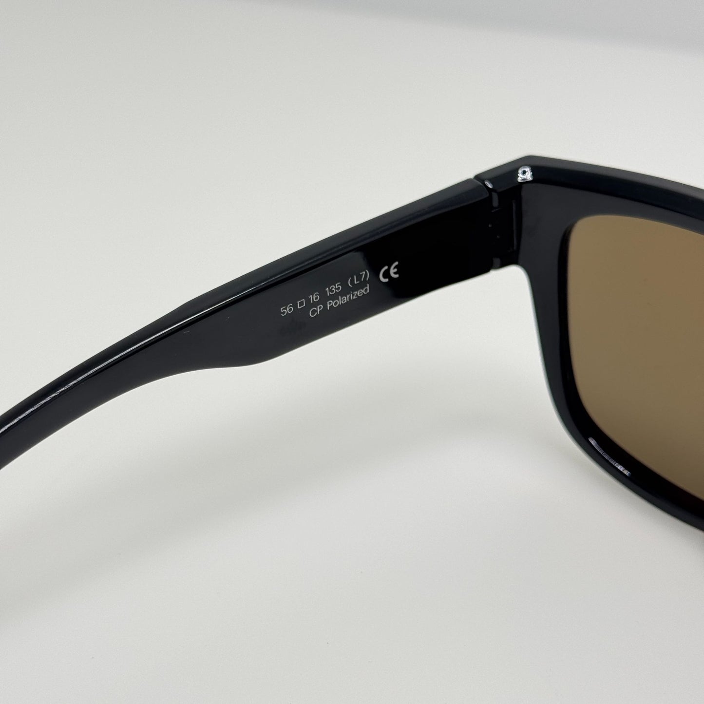 Smith Sunglasses Ember Black 807 Polarized 56-16-135
