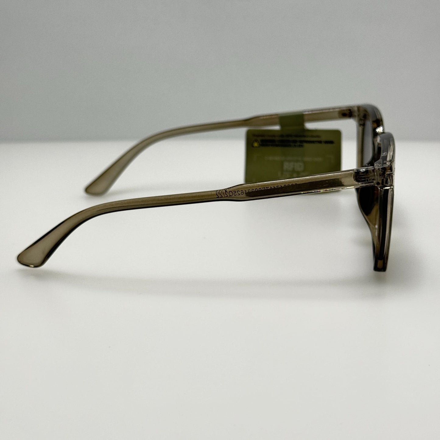 Goodfellow Sunglasses 090047117F00331625Q2/22