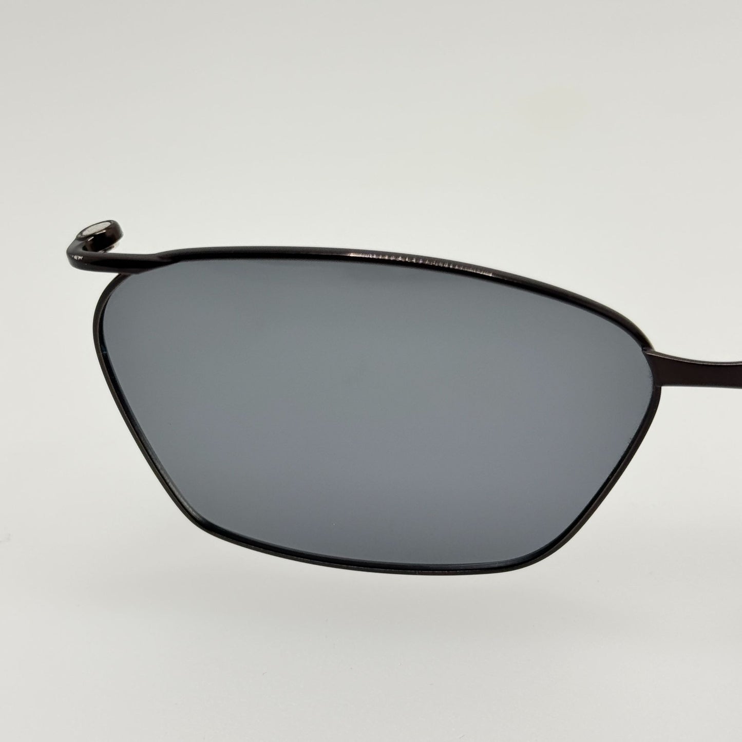 Takumi T9985 50 Polarized Clips Sunglasses Clip