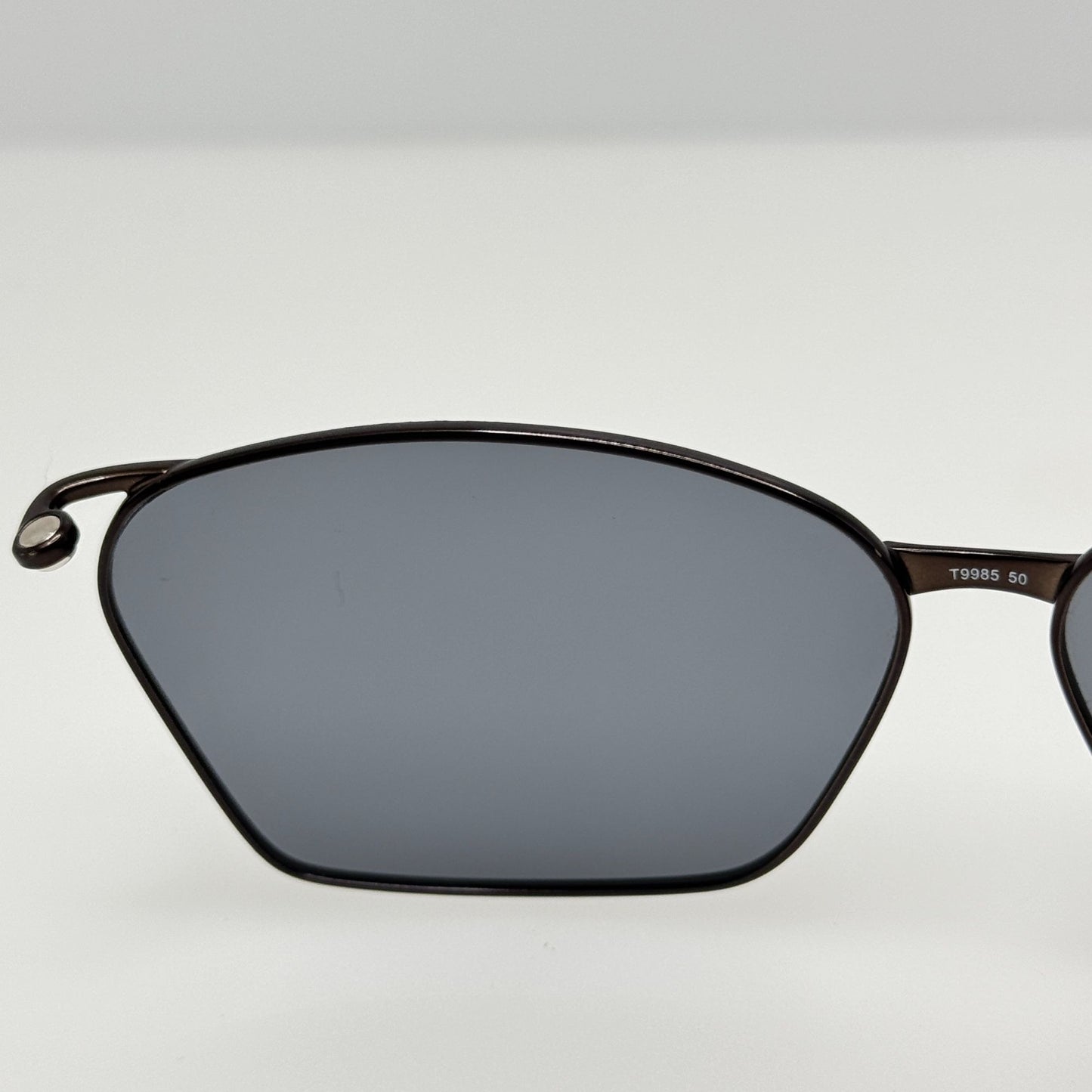 Takumi T9985 50 Polarized Clips Sunglasses Clip