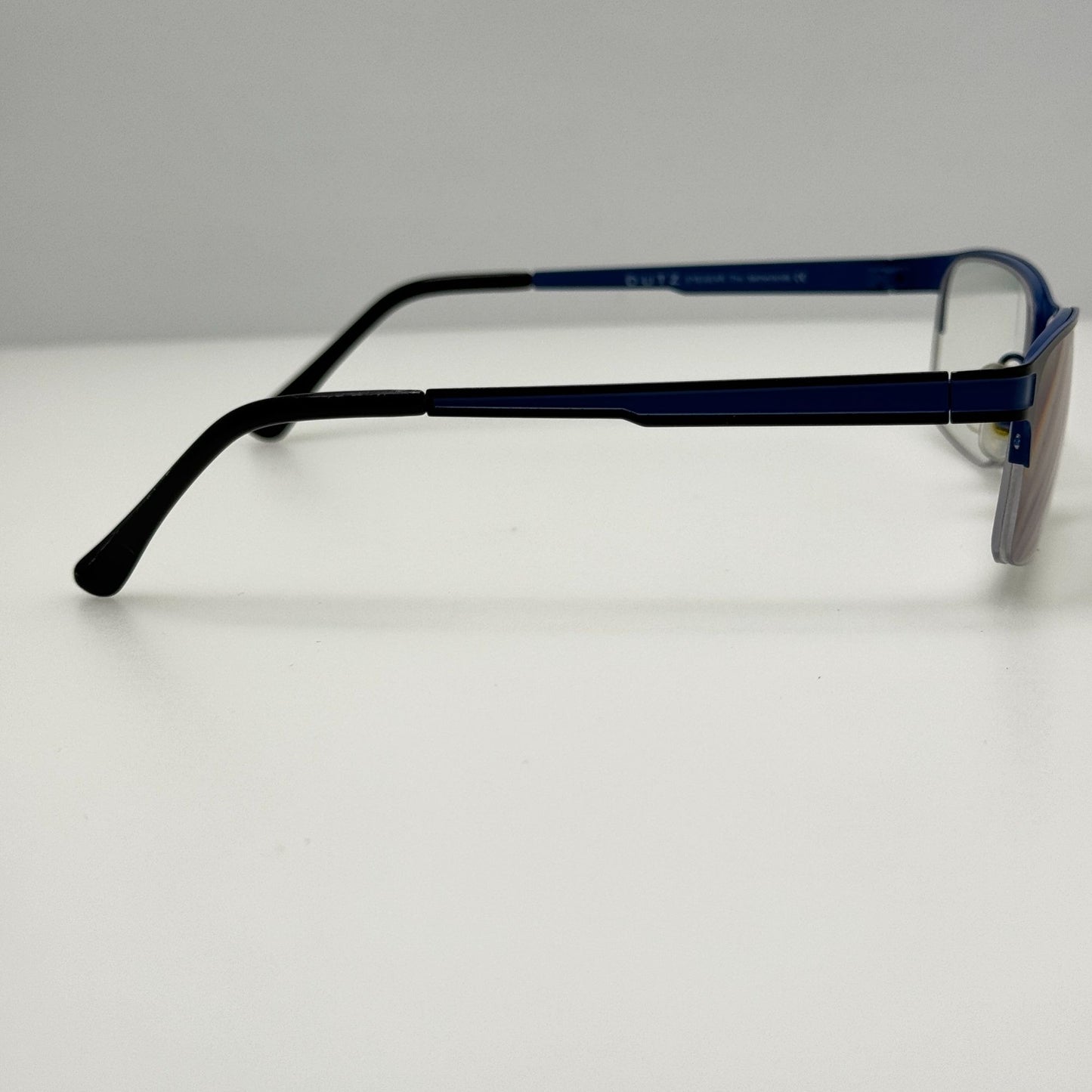 Dutz Eyewear DZ582 Col 95 Netherlands Eyeglasses Eye Glasses Frames 54-18-140