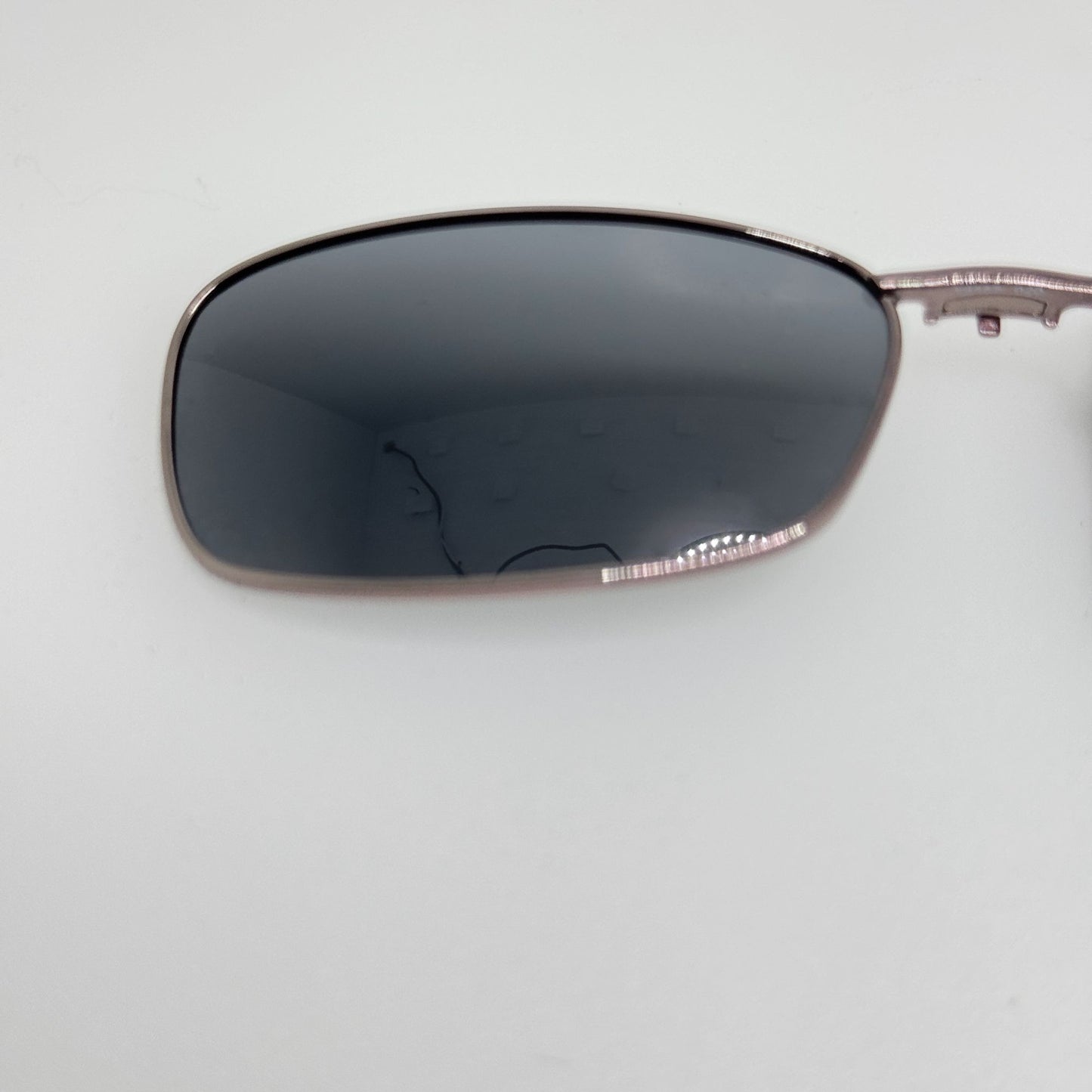 Takumi T9777 020 Polarized Clips Sunglasses Clip