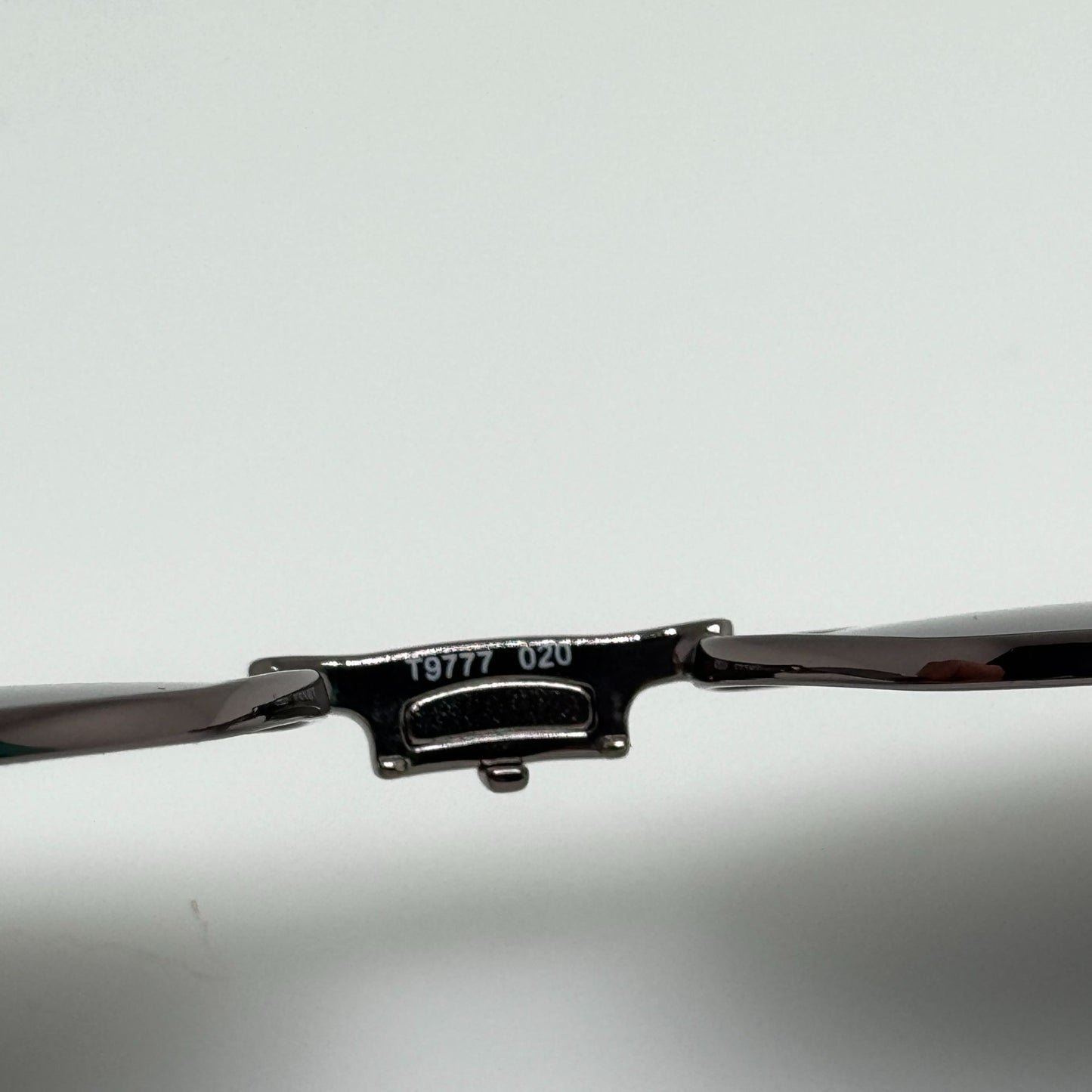 Takumi T9777 020 Polarized Clips Sunglasses Clip