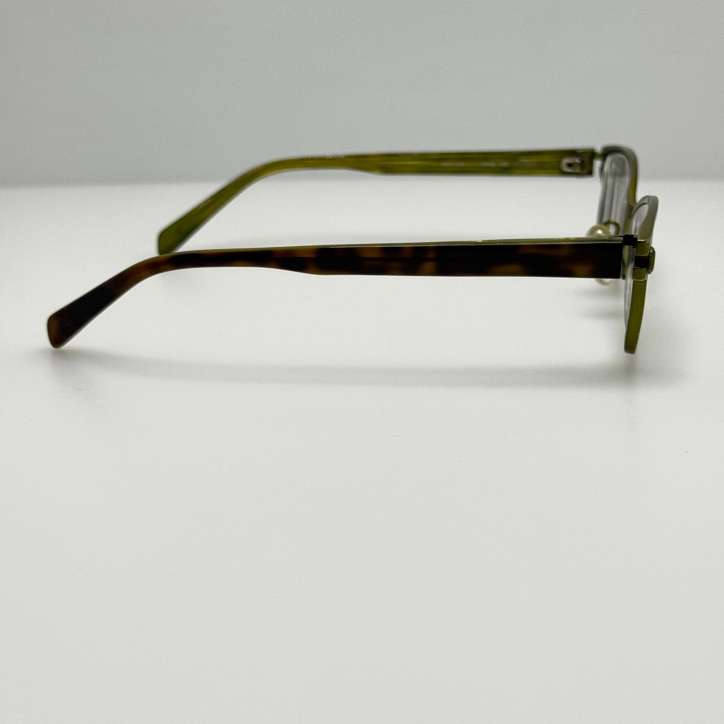 OGI 5501/138 Eyeglasses Eye Glasses Frames Japan 52-18-140