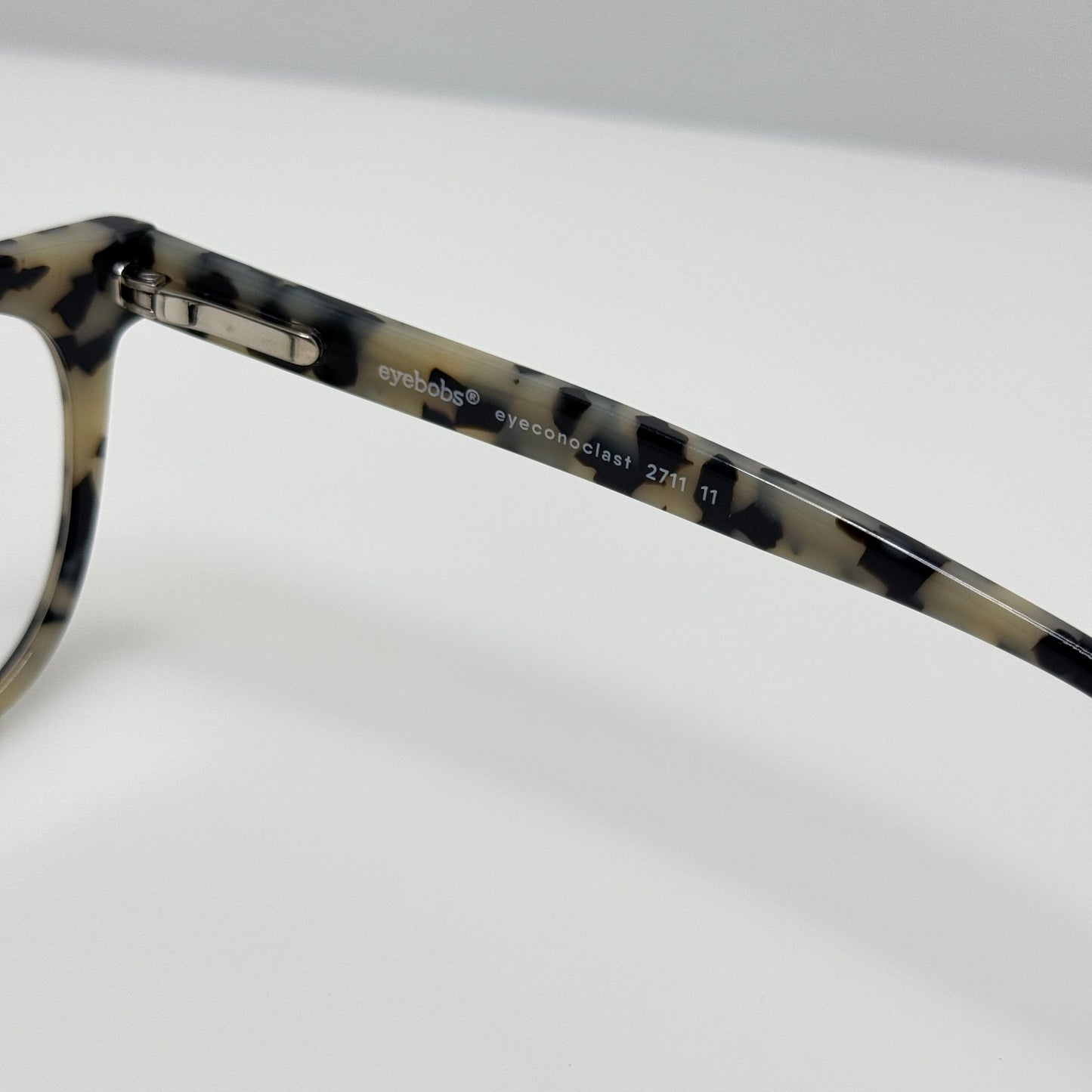 Eyebobs Eyeglasses Eye Glasses Readers 2711 11 Eyeconoclast 50-21 +2.75