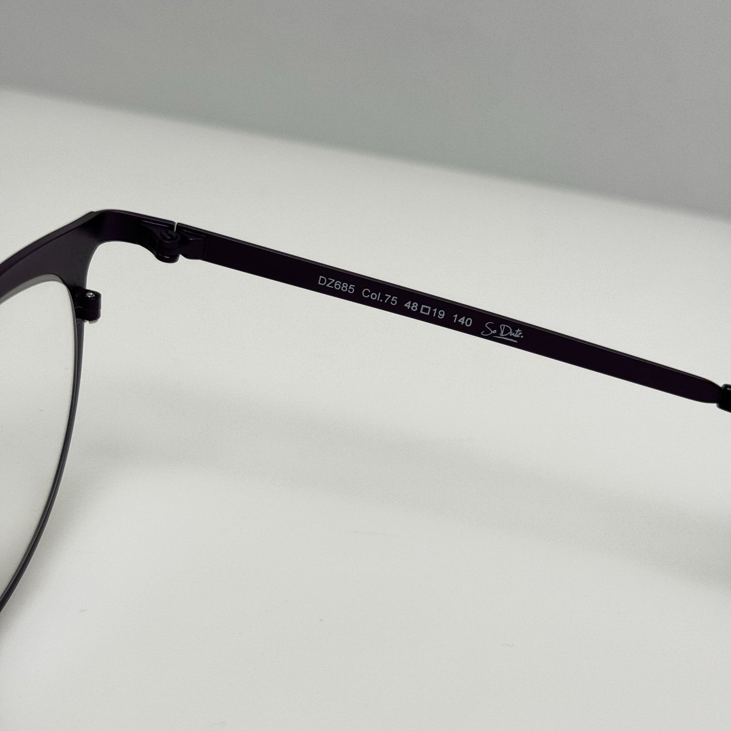 Dutz Eyewear DZ685 Col. 75 Netherlands Eyeglasses Eye Glasses Frames 48-19-140