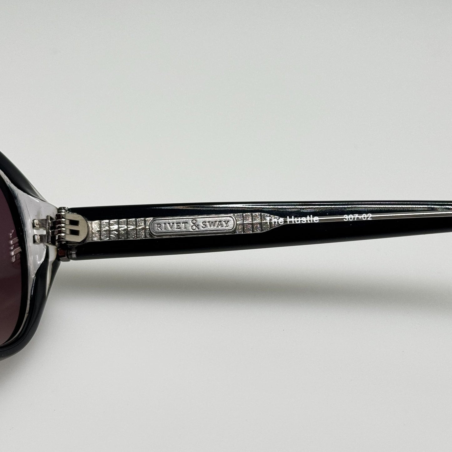 Rivet & Sway Sunglasses Hustle 307-02 Black 51-17-140