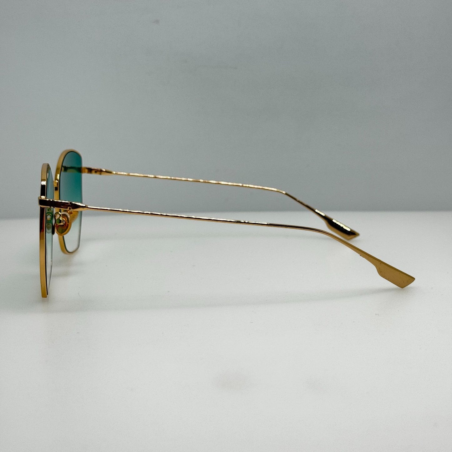 Blenders Sunglasses Pipevine Gold Green