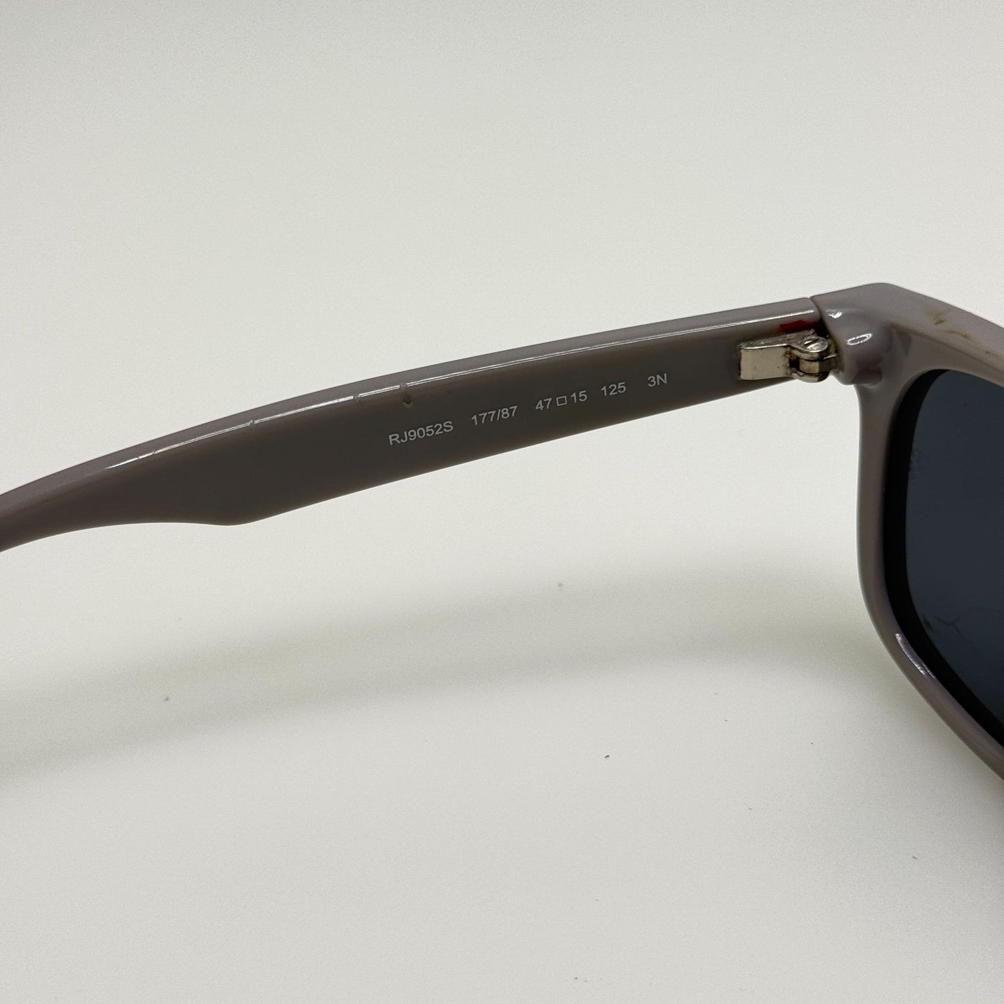 Ray Ban Sunglasses RJ 9052S 177/87 47-15-125