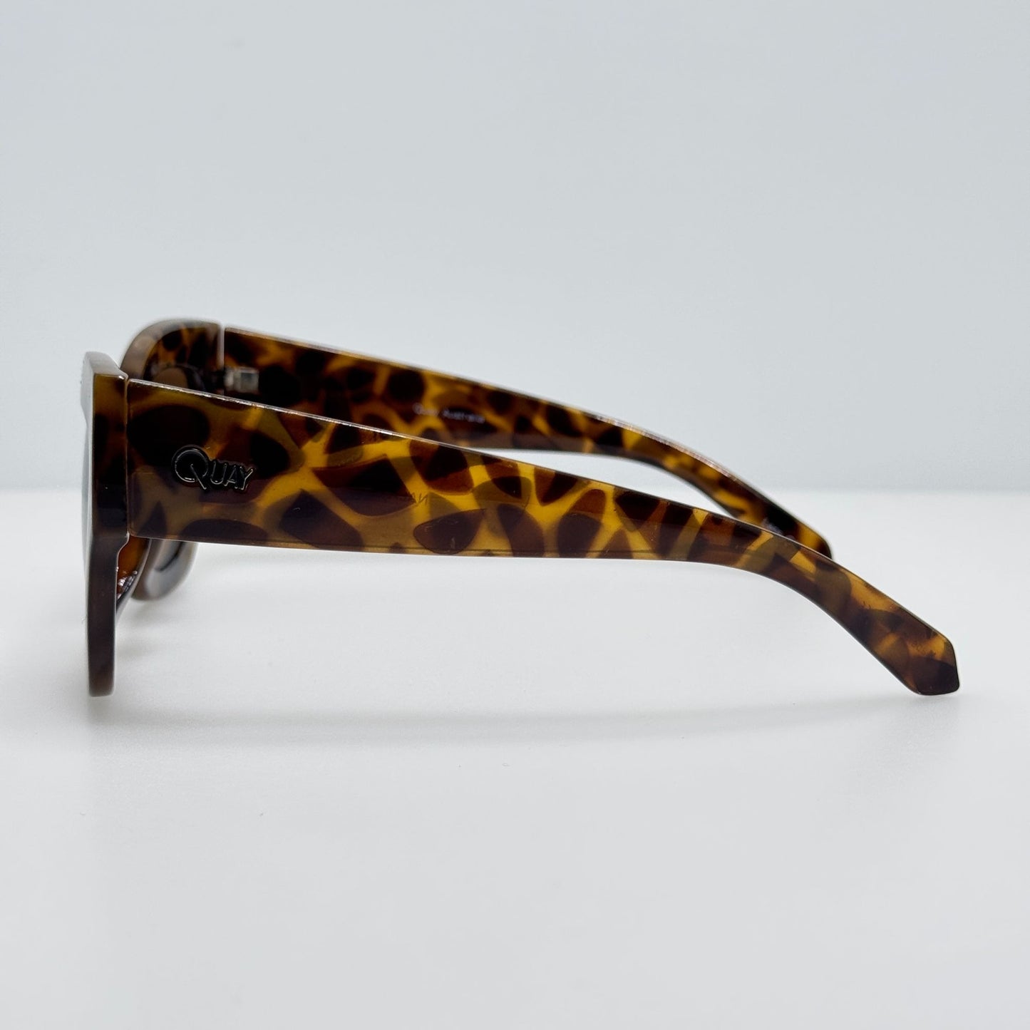 Quay Sunglasses Nala 2.6