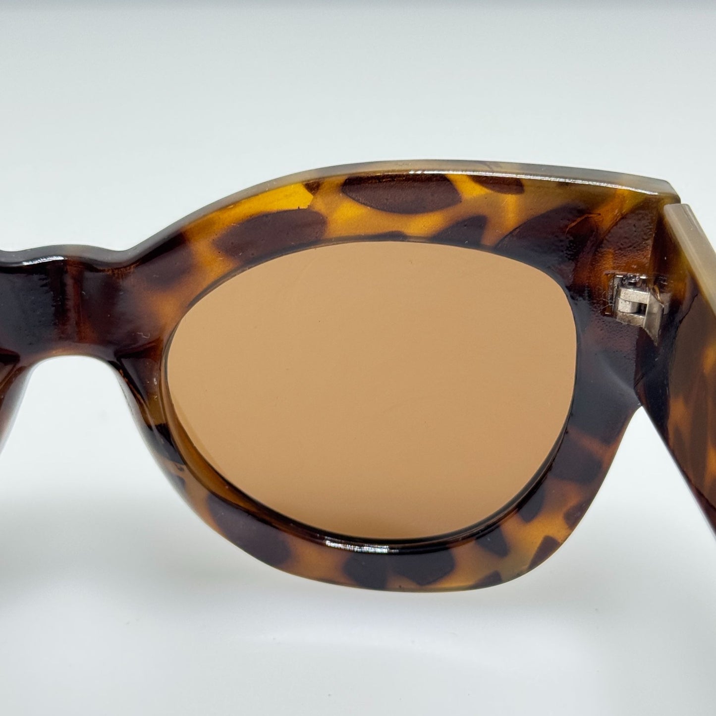 Quay Sunglasses Nala 2.6