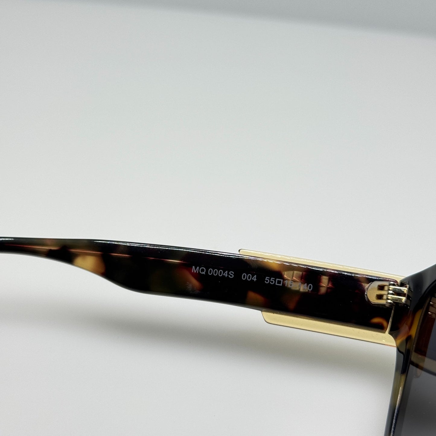 Alexander McQueen Sunglasses MQ 0004S 004 55-15-140