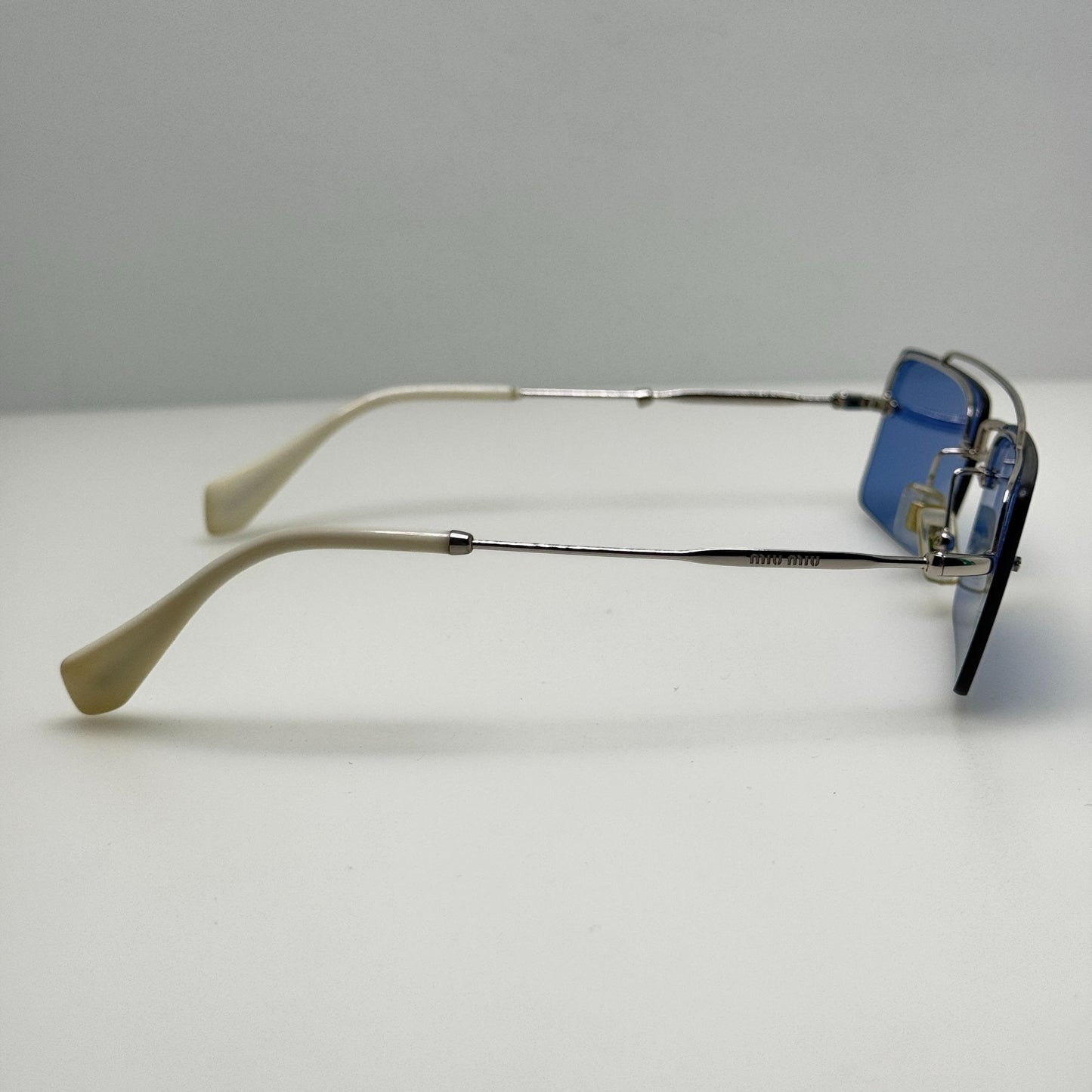 Miu Miu Sunglasses SMU 59T 1BC-2J1 140