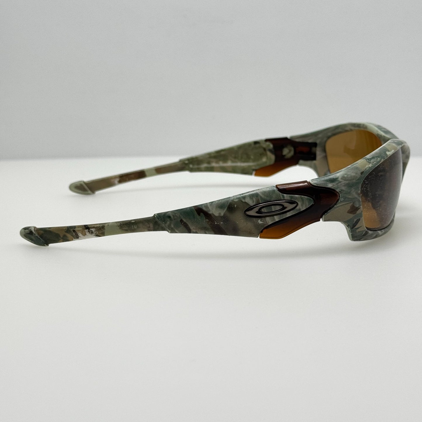 Oakley Sunglasses Straight Camo Polarized